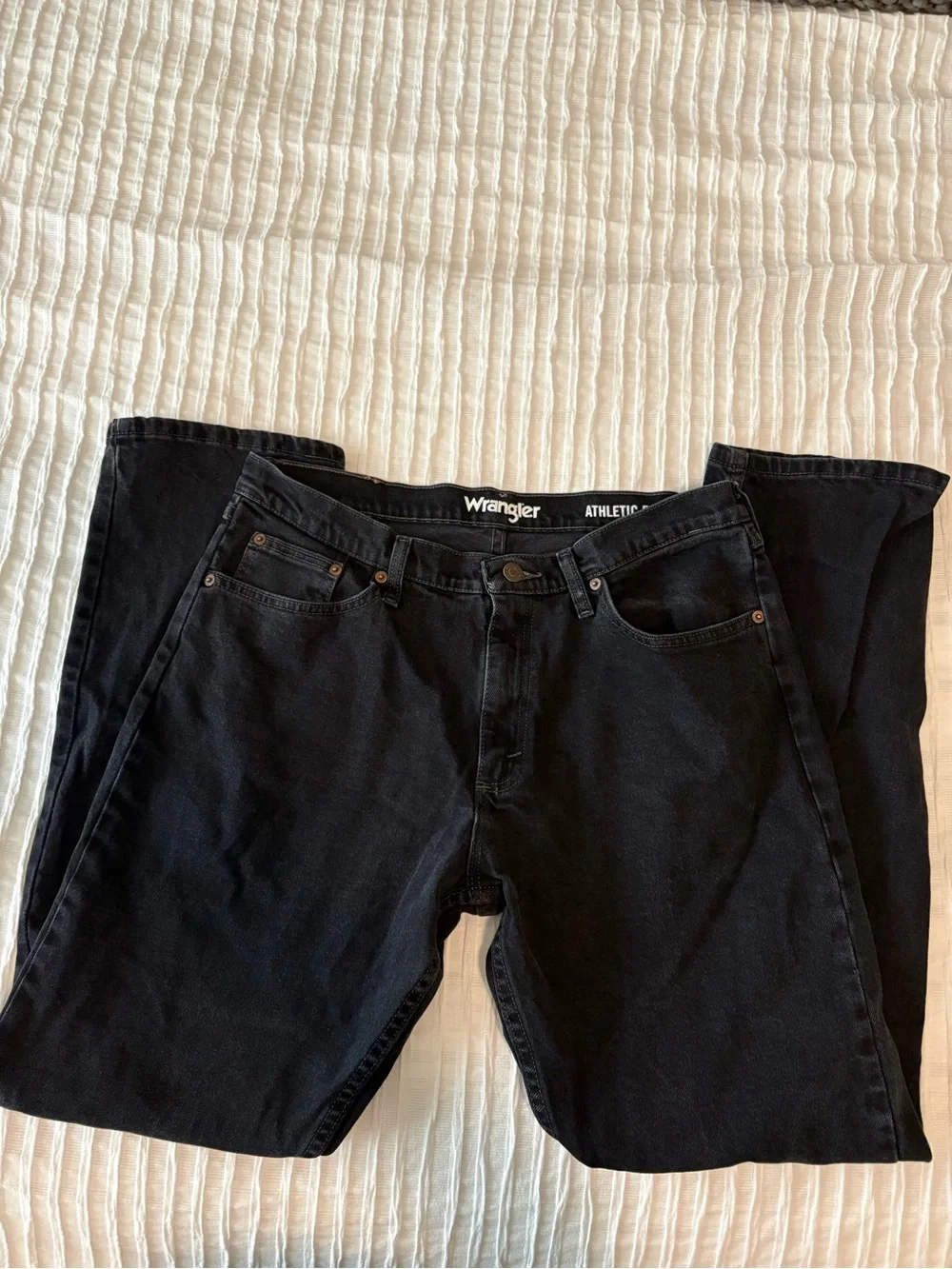 Men’s Wrangler Black Jeans